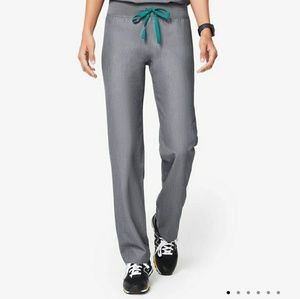 Figs basic Livingston scrub pants in graphite